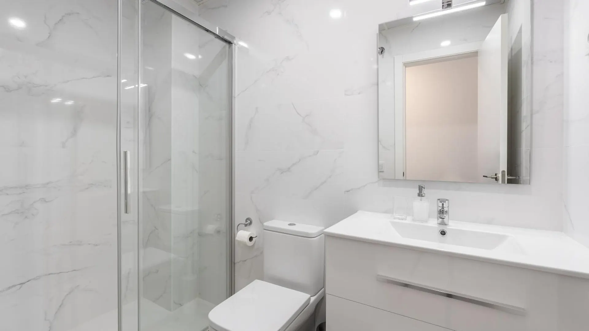 Likehomeapartments Deluxe Complex Malaga Center Apartment