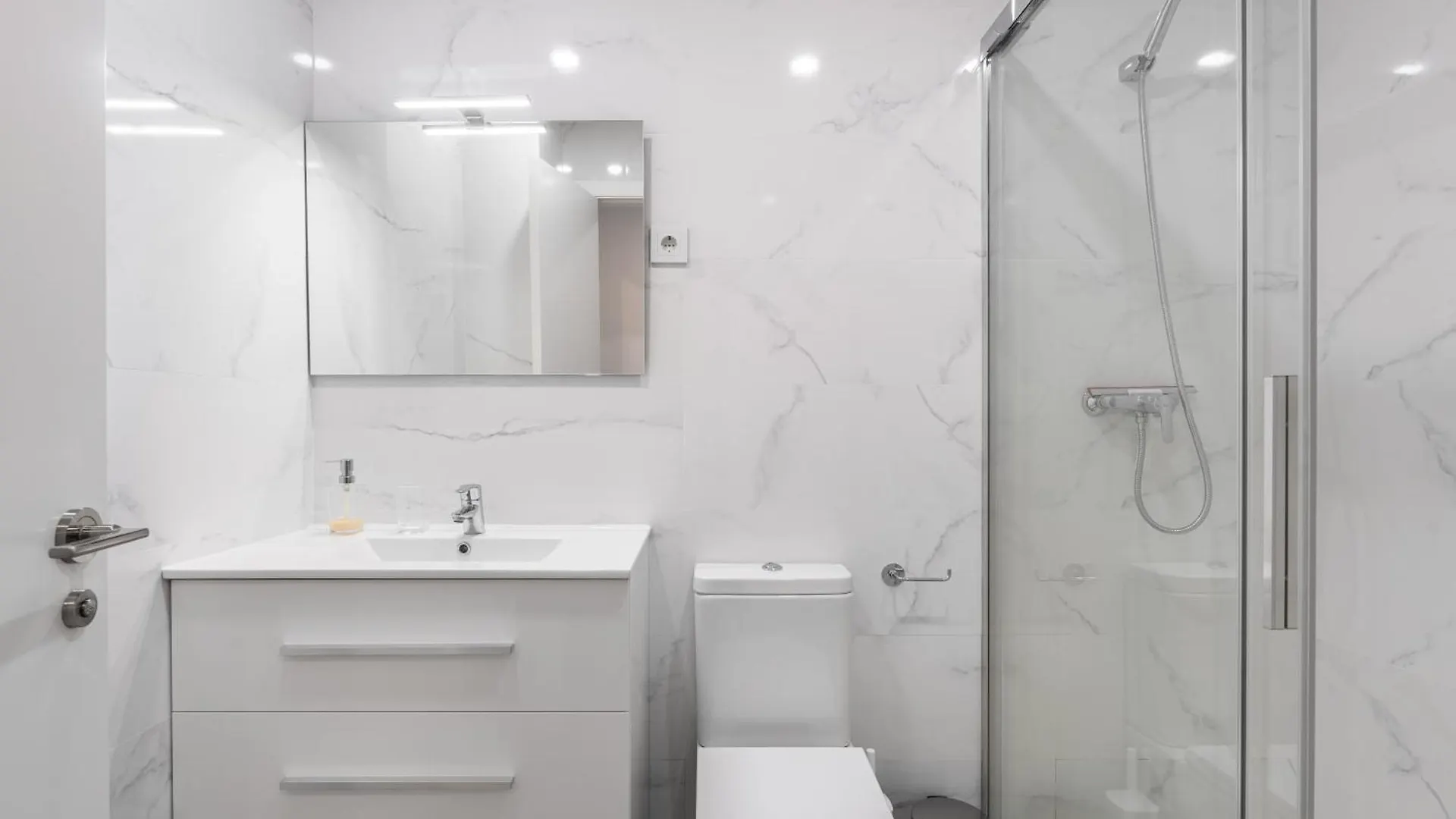 Likehomeapartments Deluxe Complex Malaga Center