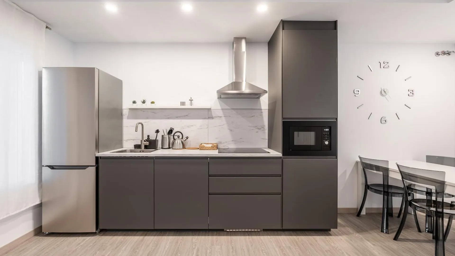Likehomeapartments Deluxe Complex Malaga Center 0*,