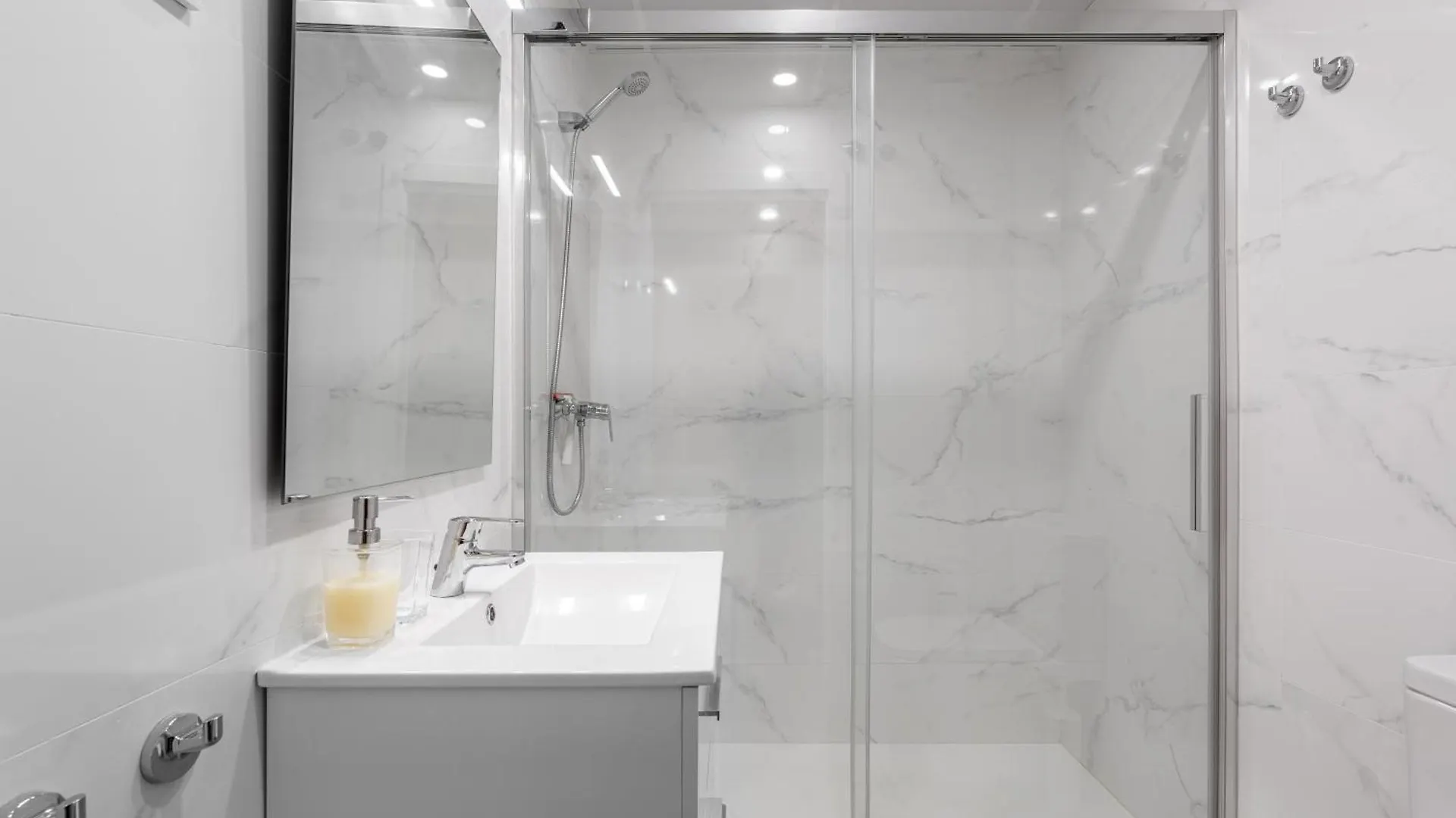 Apartment Likehomeapartments Deluxe Complex Malaga Center