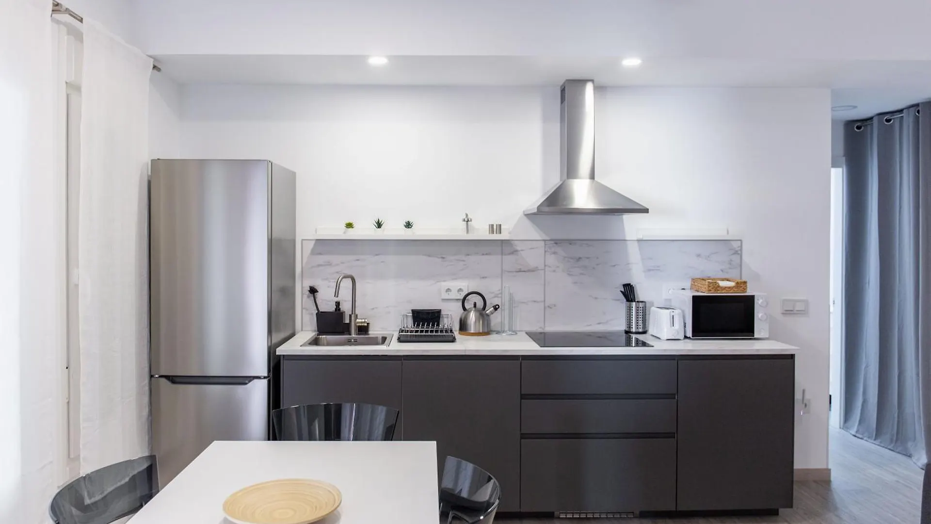 Likehomeapartments Deluxe Complex Malaga Center شقة